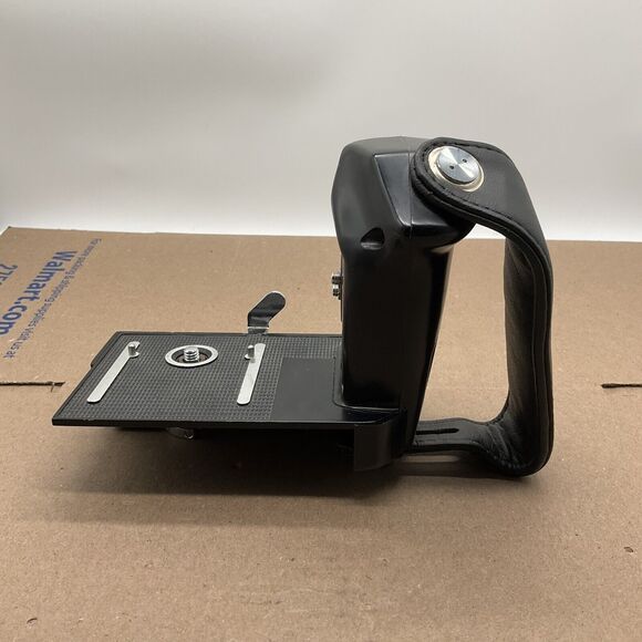 Mamiya Motor Drive Power Winder Hand Grip For M645 1000S NO Battery Compartment - Picture 3 of 6